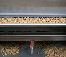 Cargar imagen en el visor de la galería, COMEDERO HUMEDO TIPO TOLVA BILATERAL DE 6 BOCAS DE 120 KG